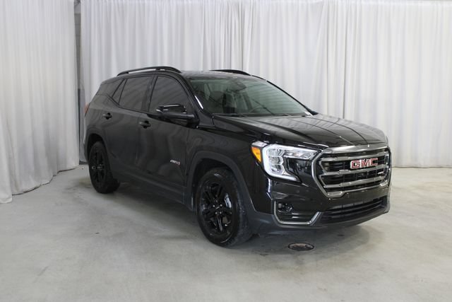 Used 2024 GMC Terrain AT4 w/ Infotainment Package II AWD/4WD image 28