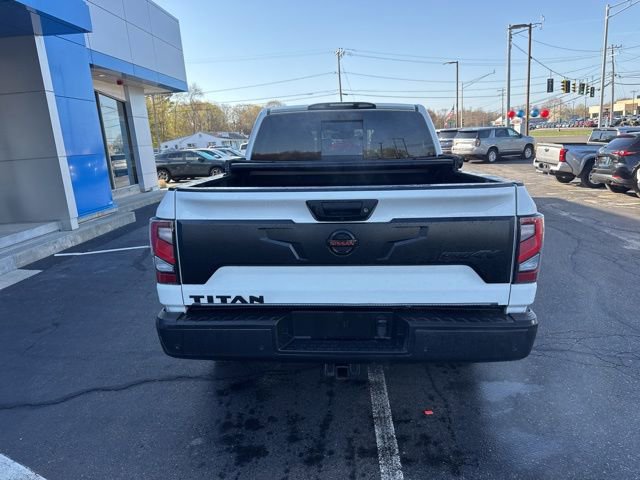 Used 2021 Nissan Titan PRO-4X w/ Off Road Protection Package AWD/4WD image 6
