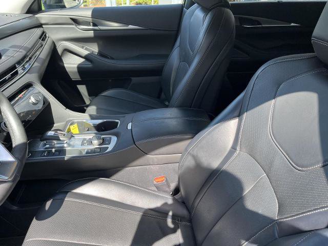 Certified 2023 INFINITI QX60 Luxe w/ Cargo Package AWD/4WD image 9