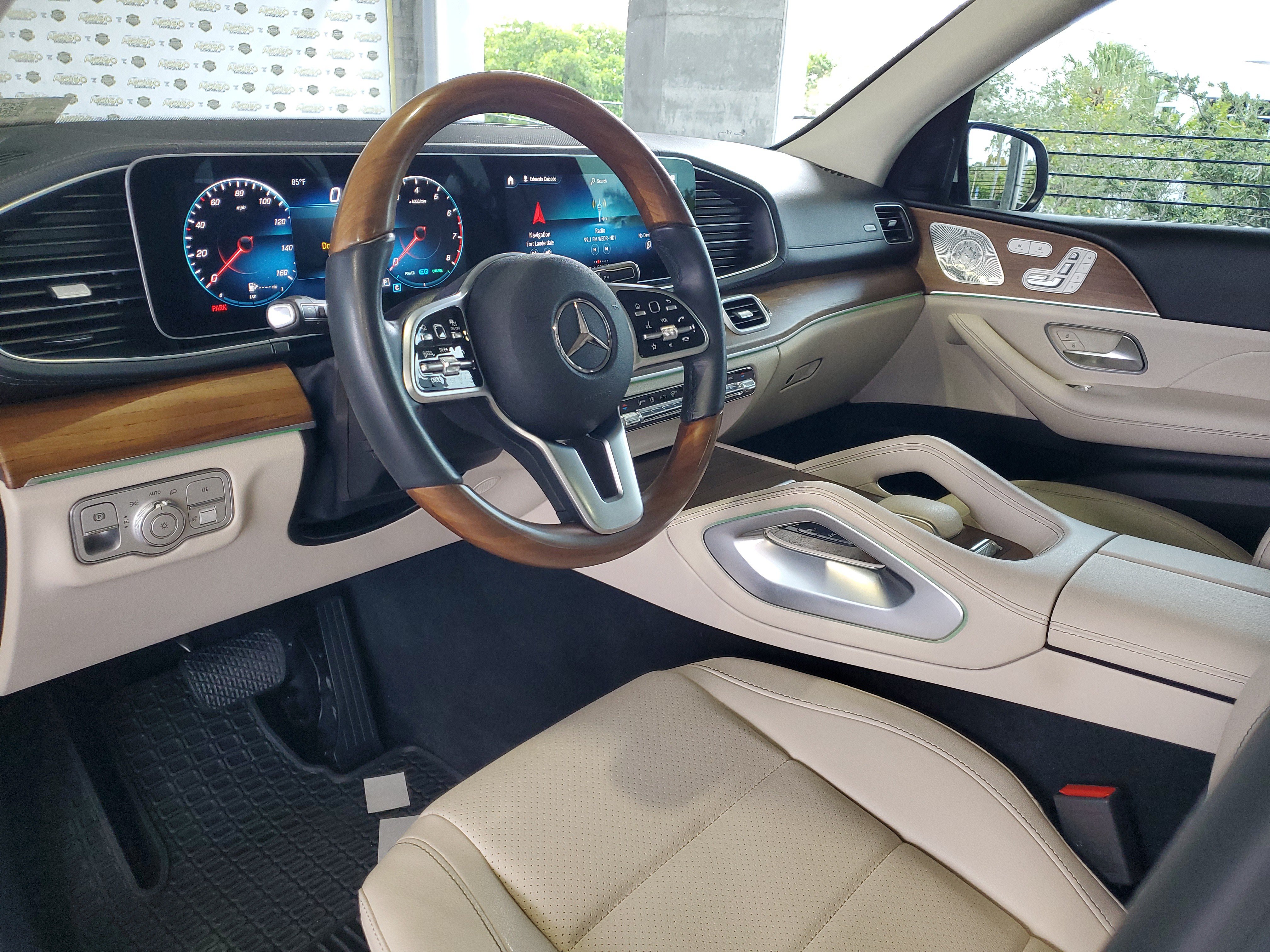 Used 2022 Mercedes-Benz GLS 450 4MATIC image 17