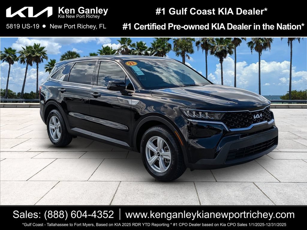 Certified 2023 Kia Sorento LX
