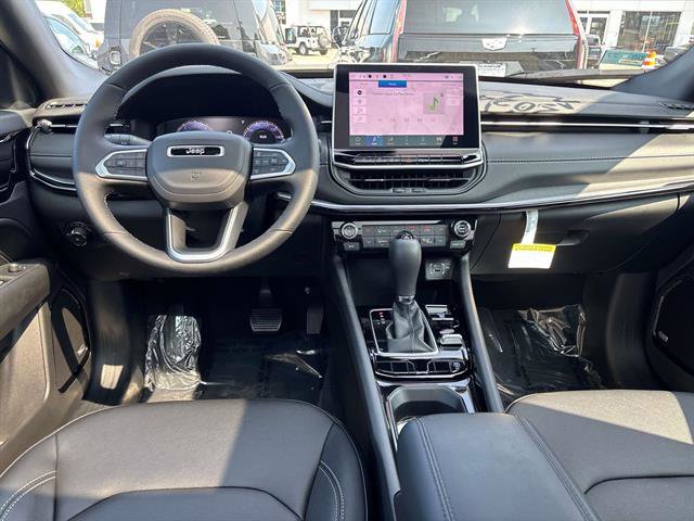 Certified 2024 Jeep Compass Limited w/ High Altitude Package image 12