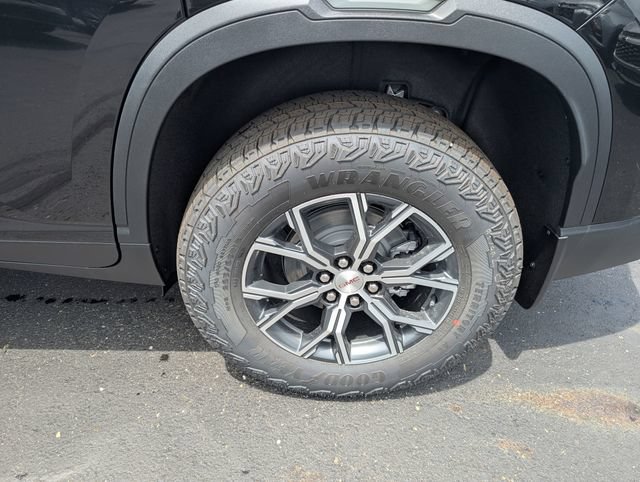 New 2026 GMC Acadia AT4 w/ Luxury Package AWD/4WD image 23