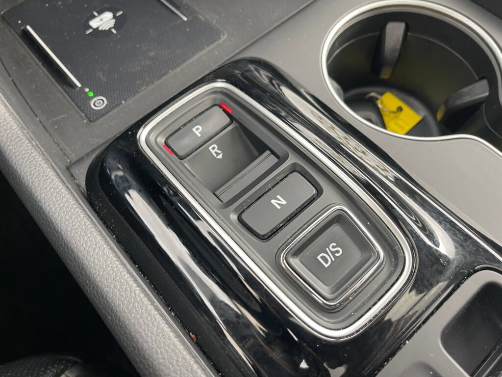 Used 2024 Honda Pilot Elite image 15