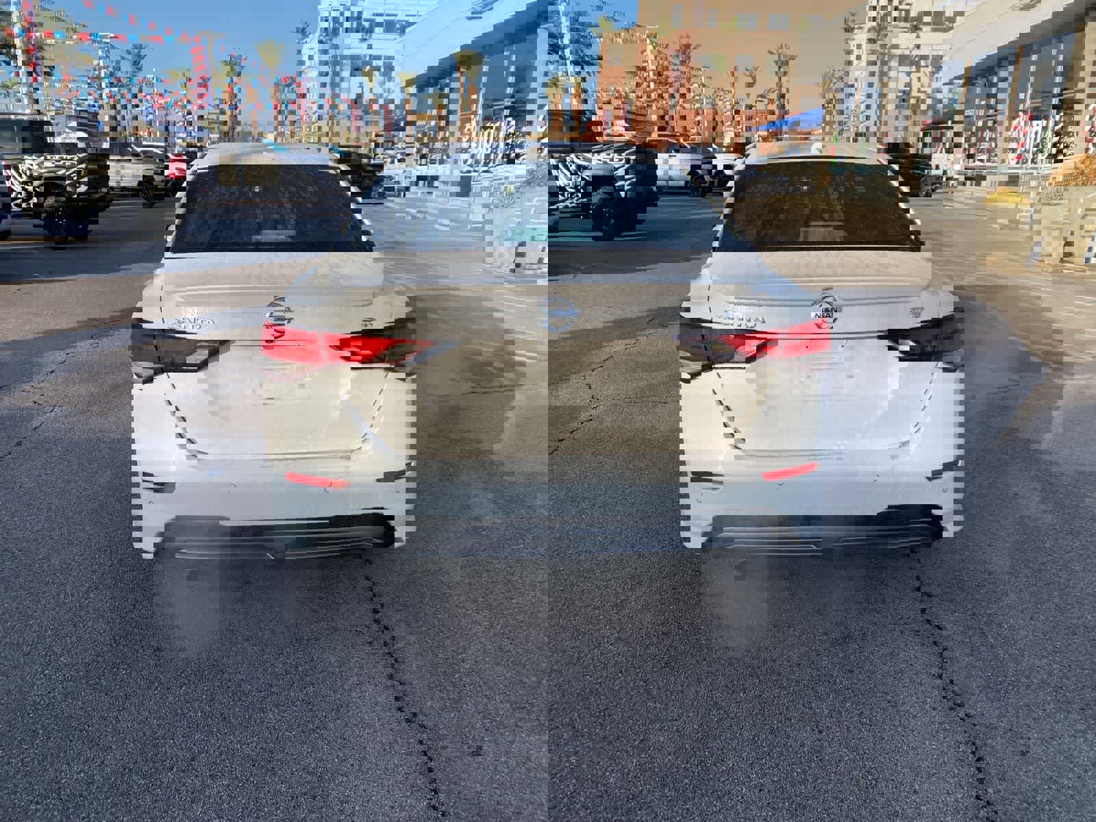 Used 2021 Nissan Sentra SR w/ Electronics Package image 7