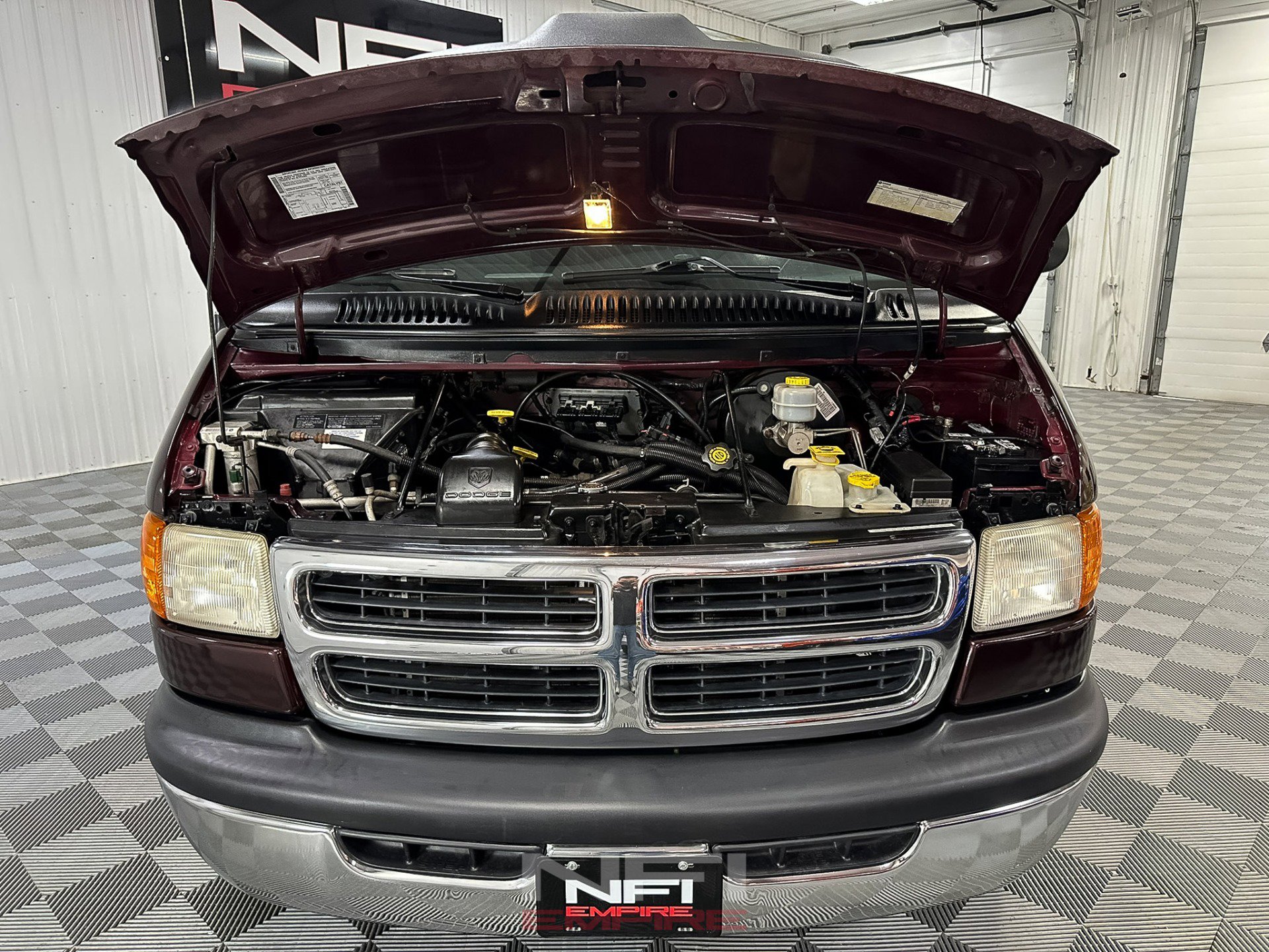 Used 2002 Dodge B1500 image 44