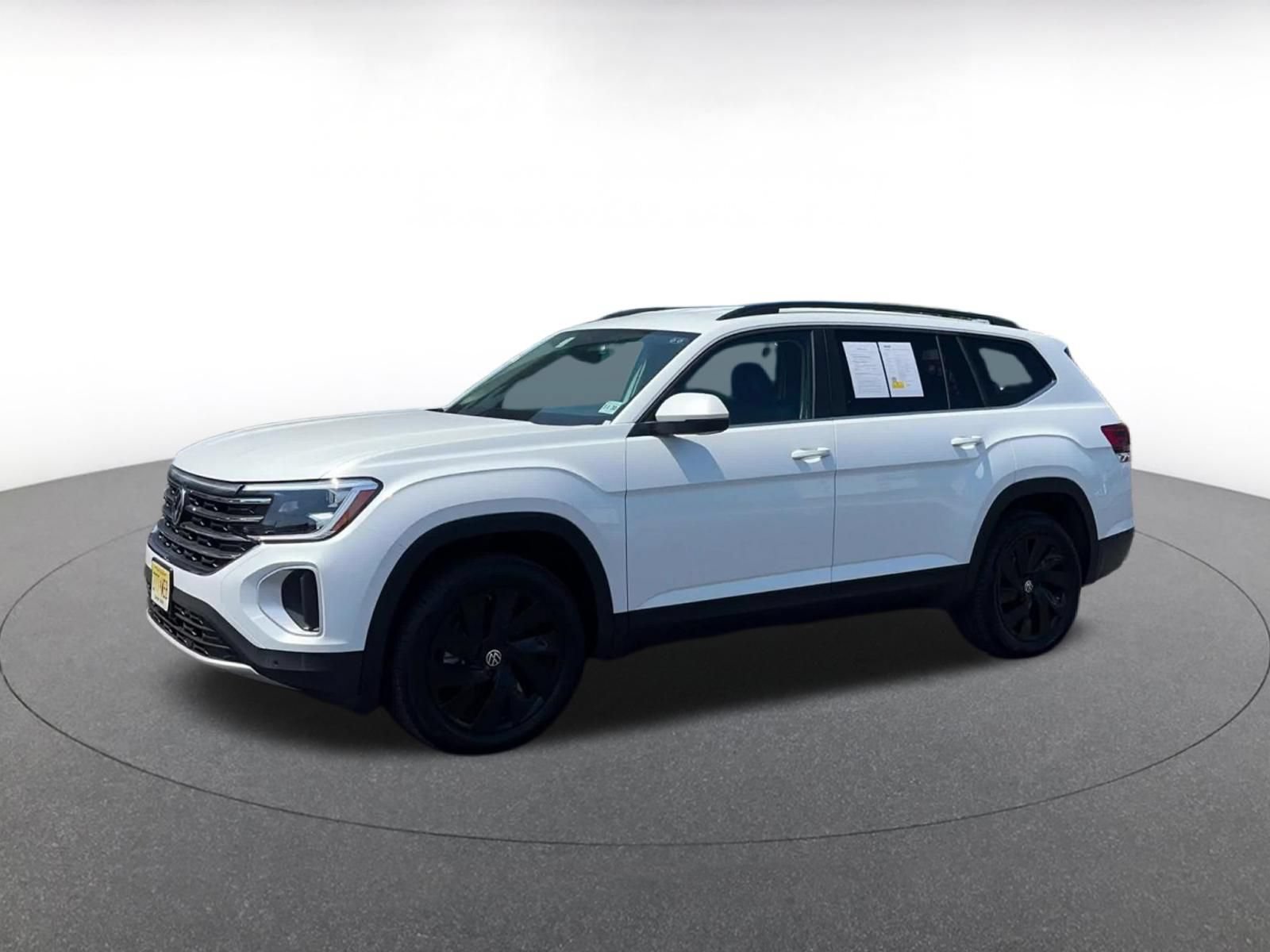 Used 2026 Volkswagen Atlas SE AWD/4WD image 5