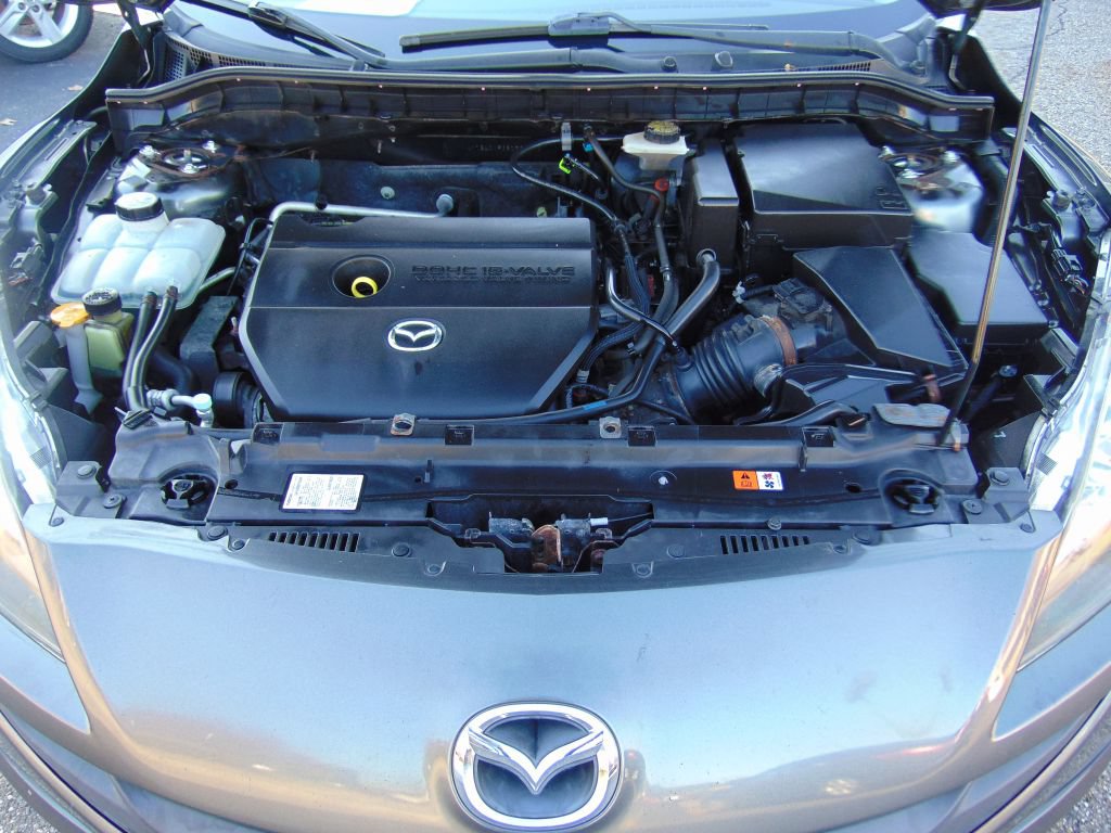 Used 2011 MAZDA MAZDA3 i Touring FWD image 30