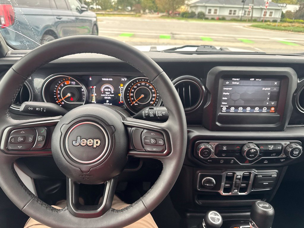 Used 2023 Jeep Wrangler Unlimited Sport AWD/4WD image 15