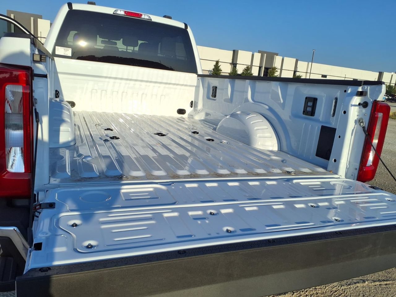 New 2027 Ford F350 XLT AWD/4WD image 22