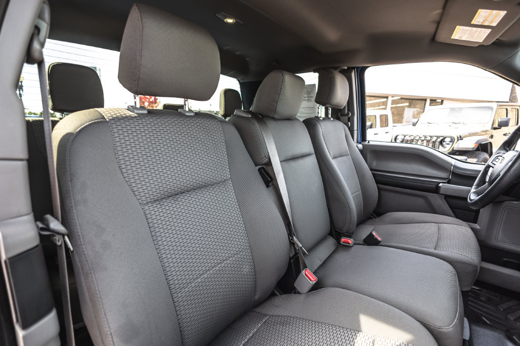 Used 2015 Ford F150 XLT w/ Equipment Group 301A Mid AWD/4WD image 31