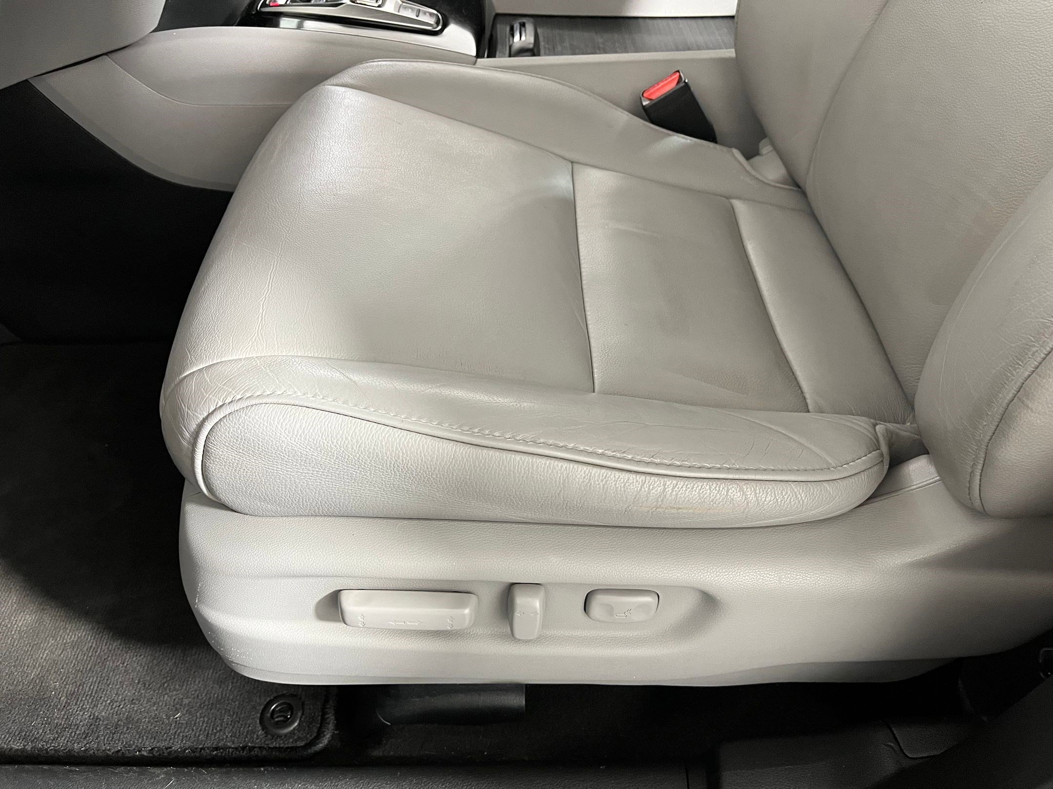 Certified 2019 Honda Pilot Touring image 11