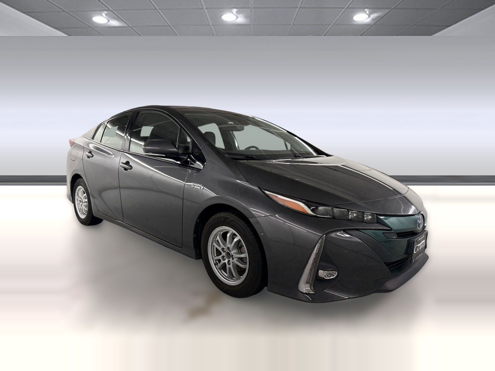 Used 2017 Toyota Prius Prime Advanced w/ Preferred Accessory Package FWD image 7
