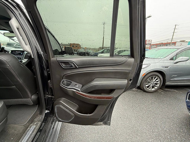 Used 2018 GMC Yukon SLT image 18