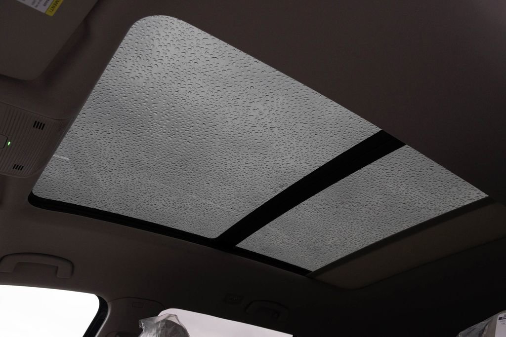 New 2026 Volkswagen Atlas SE image 31