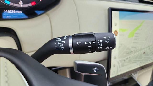 Used 2023 Land Rover Range Rover SE AWD/4WD image 40