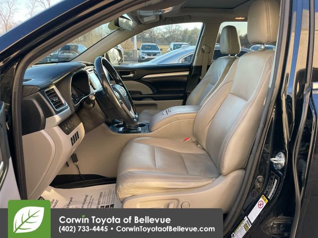 Used 2018 Toyota Highlander XLE image 15