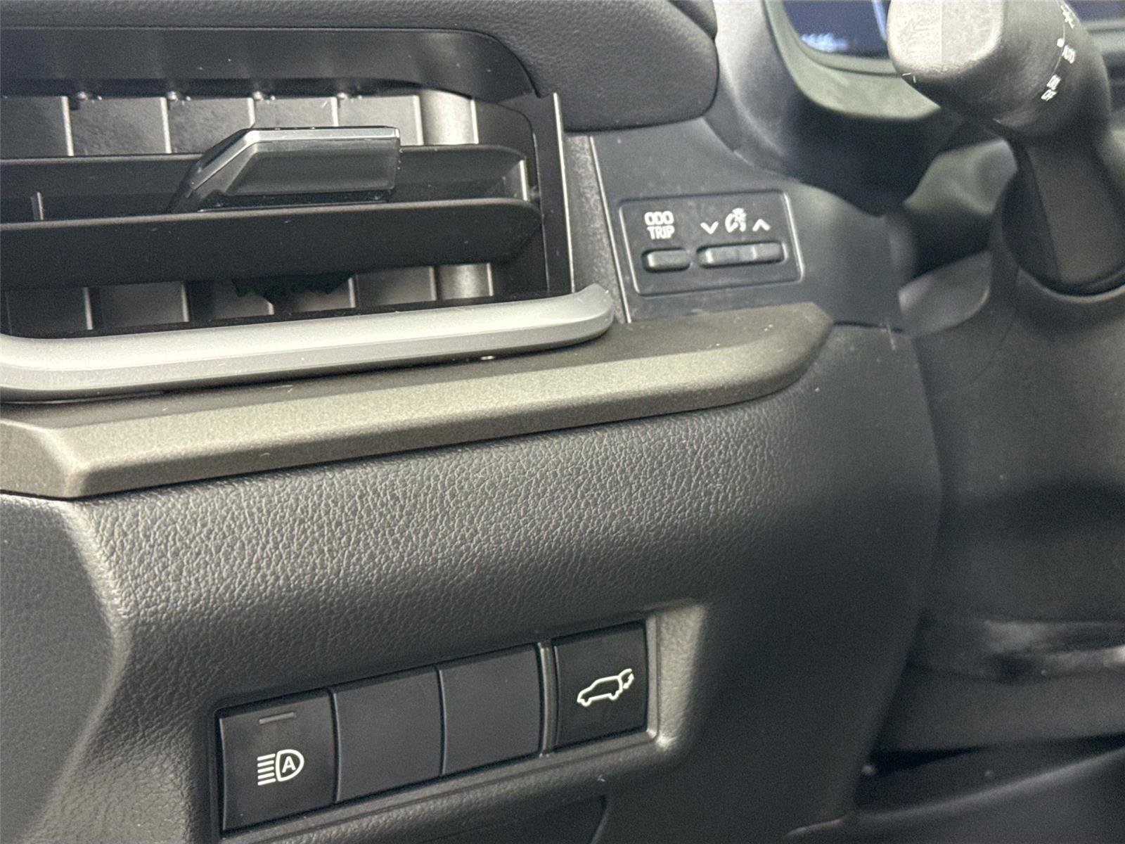 Certified 2024 Toyota Grand Highlander XLE image 17