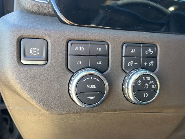 Used 2024 GMC Sierra 2500 SLT w/ SLT Premium Package image 30