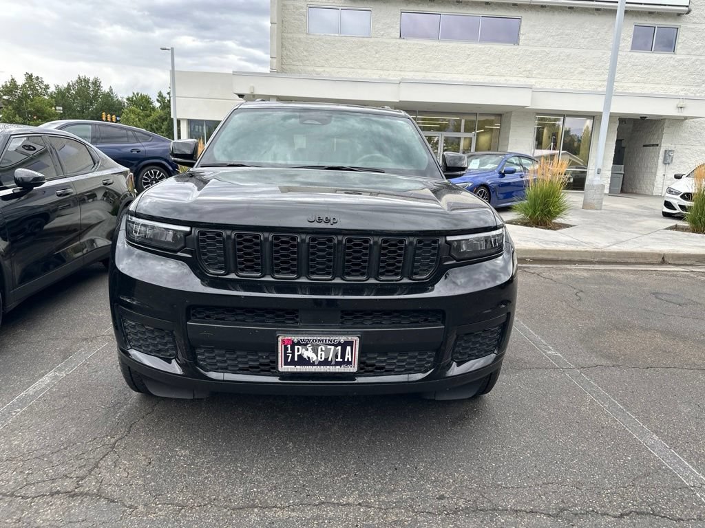 Used 2024 Jeep Grand Cherokee L Altitude AWD/4WD image 6