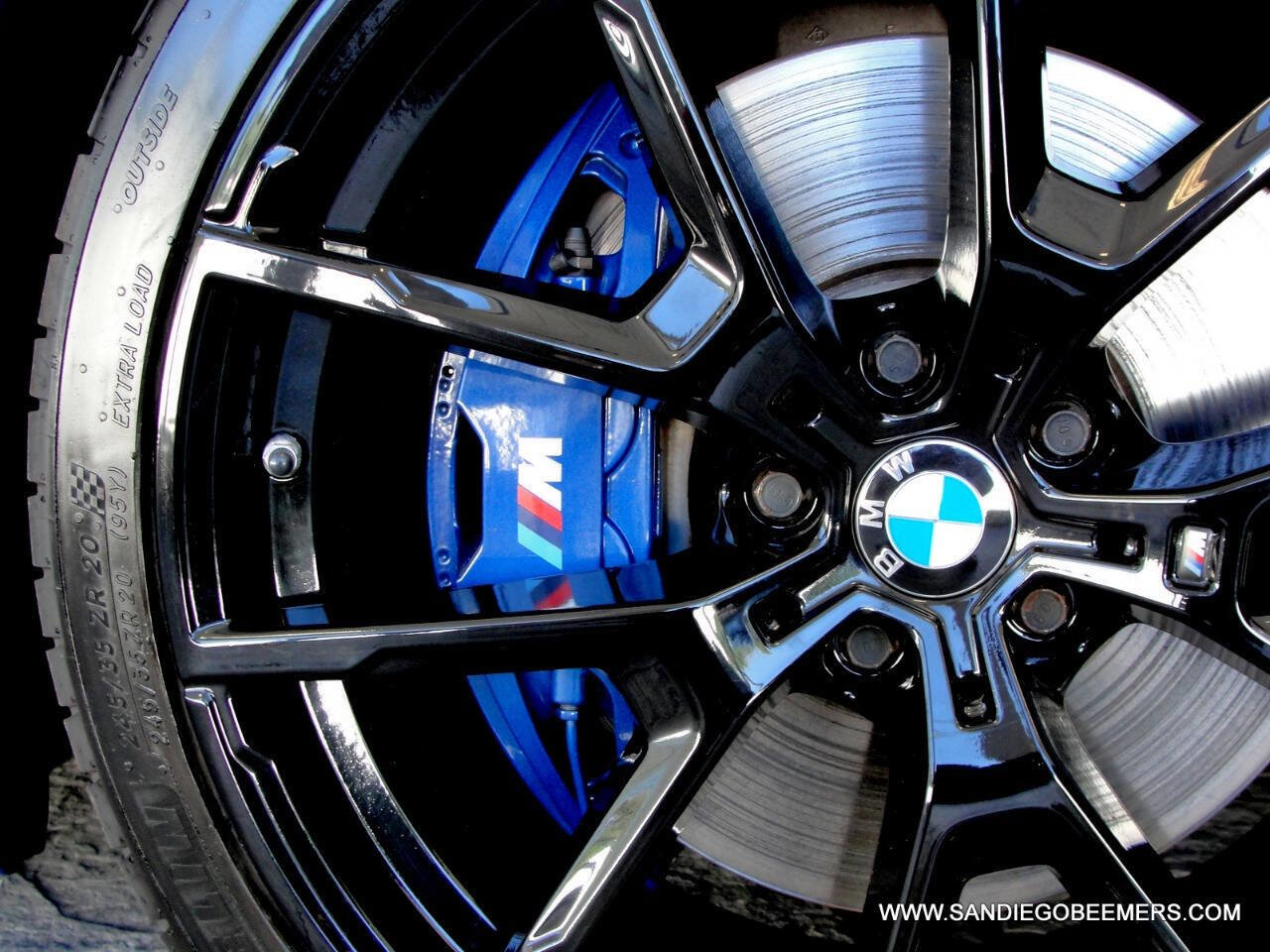 Used 2020 BMW 840i Coupe w/ M Sport Package image 2