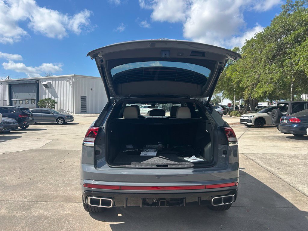 New 2026 Volkswagen Atlas Cross Sport SEL Premium R-Line AWD/4WD image 43