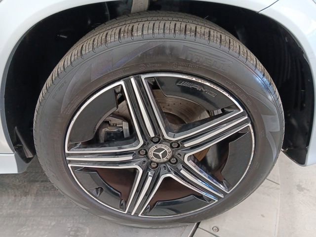 Used 2024 Mercedes-Benz GLE 350 4MATIC w/ AMG Line Exterior image 70