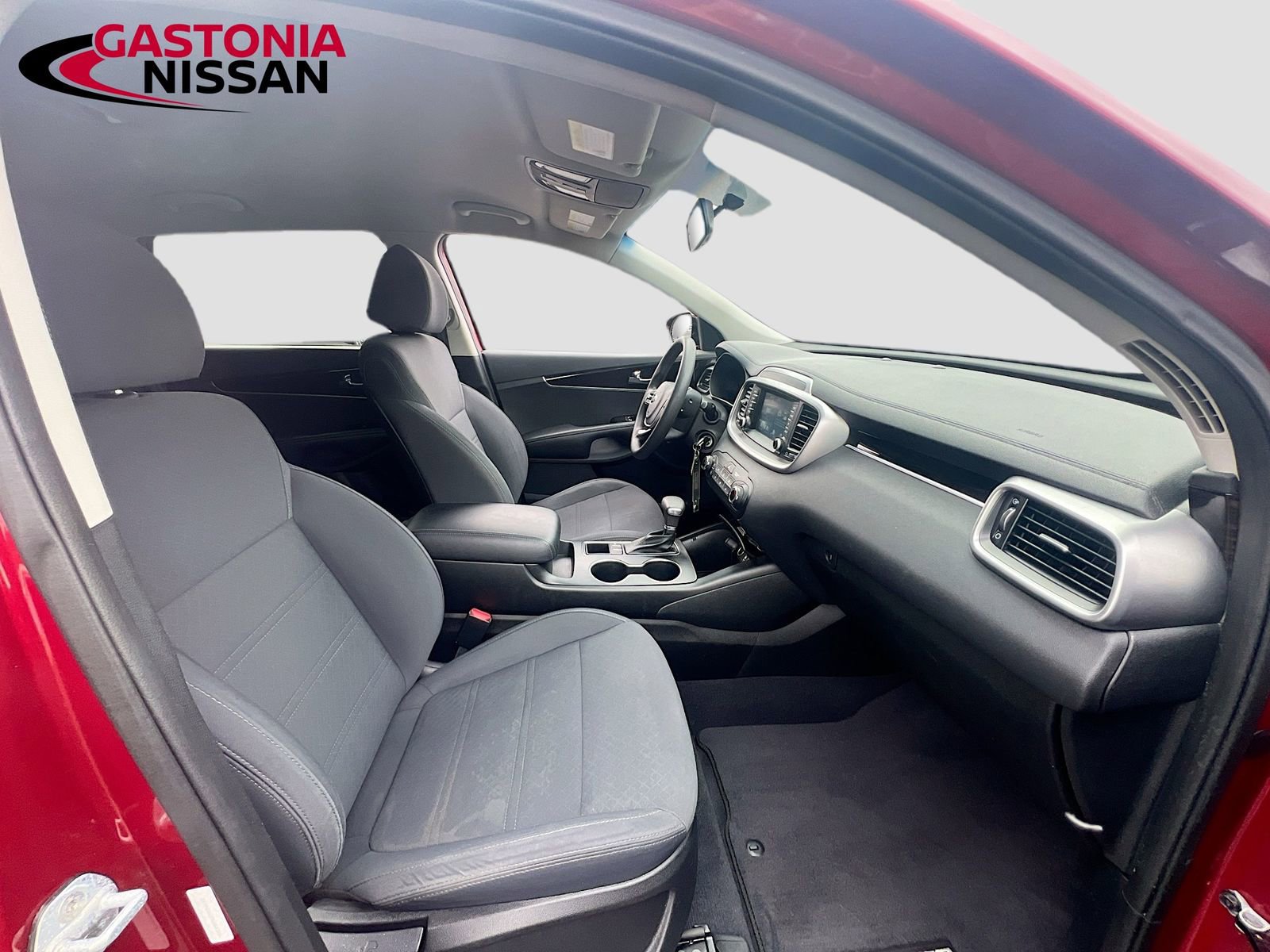 Used 2019 Kia Sorento LX image 36