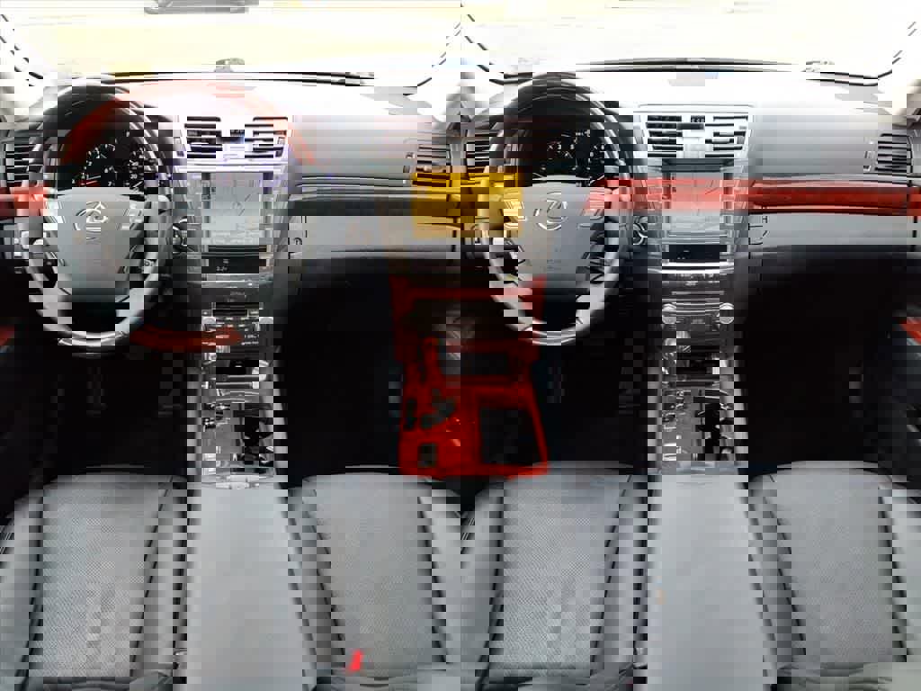 Used 2010 Lexus LS 460 image 10