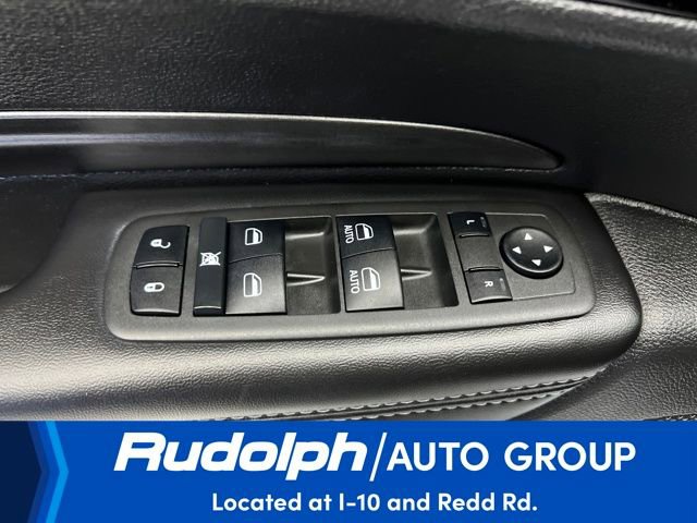 Used 2022 Dodge Durango SXT w/ Blacktop Package image 13