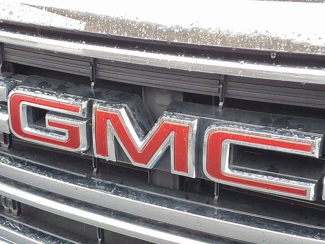 Used 2023 GMC Acadia SLE w/ Driver Convenience Package image 30