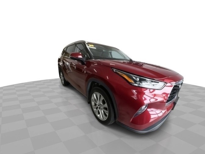 Used 2020 Toyota Highlander Limited image 2