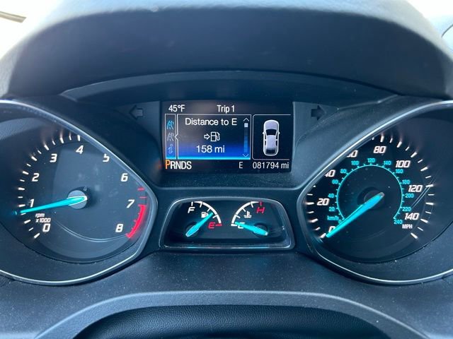 Used 2016 Ford Escape SE image 2