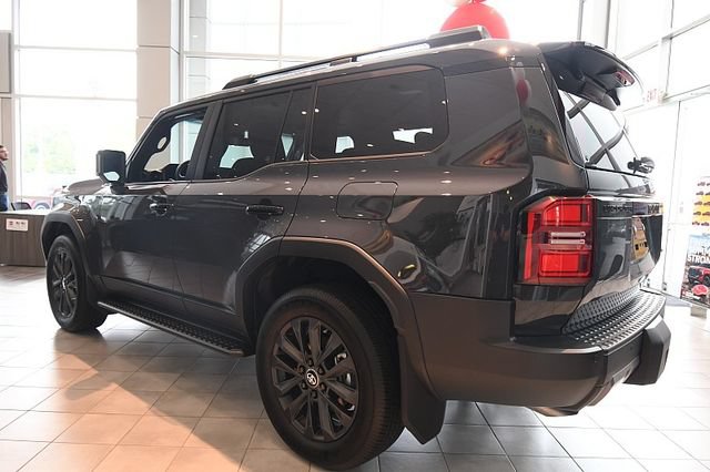 New 2027 Toyota Land Cruiser AWD/4WD image 5