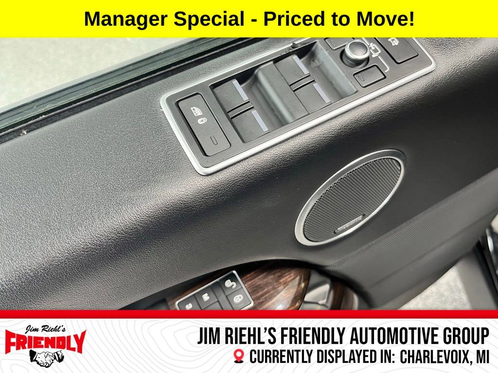 Used 2016 Land Rover Range Rover Supercharged AWD/4WD image 12
