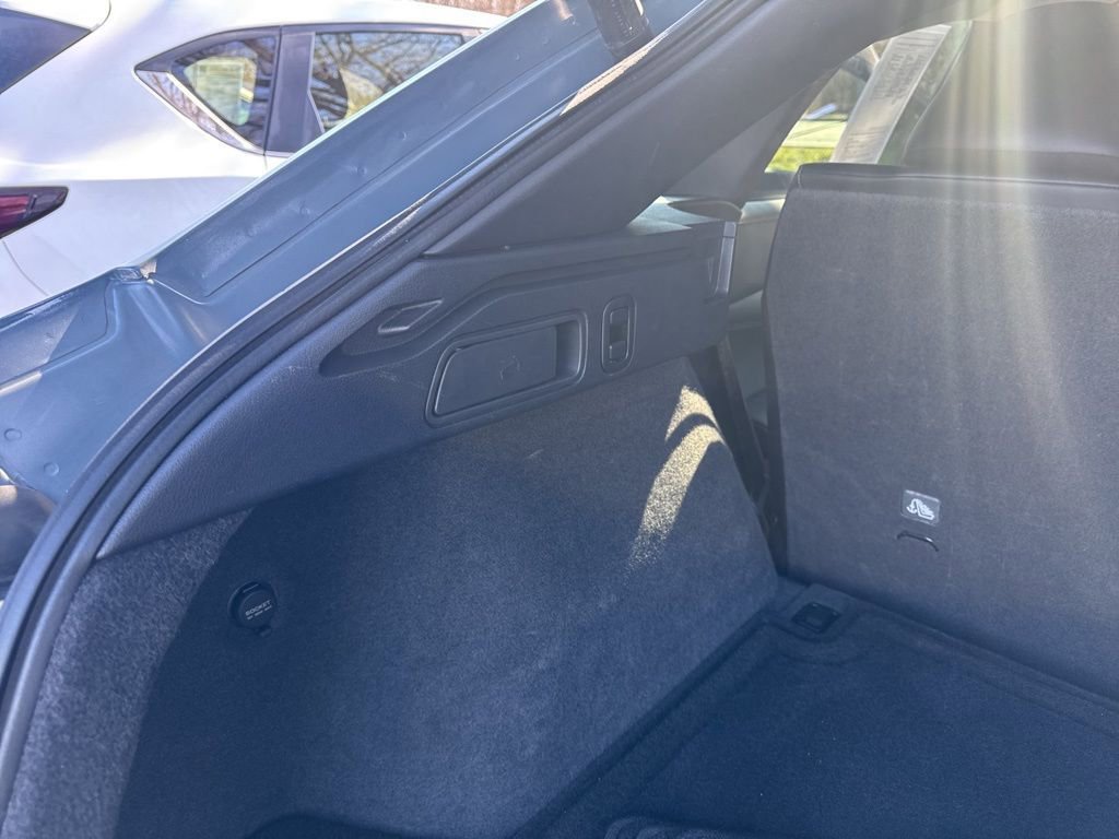 Certified 2022 INFINITI QX55 Luxe w/ Cargo Package image 12