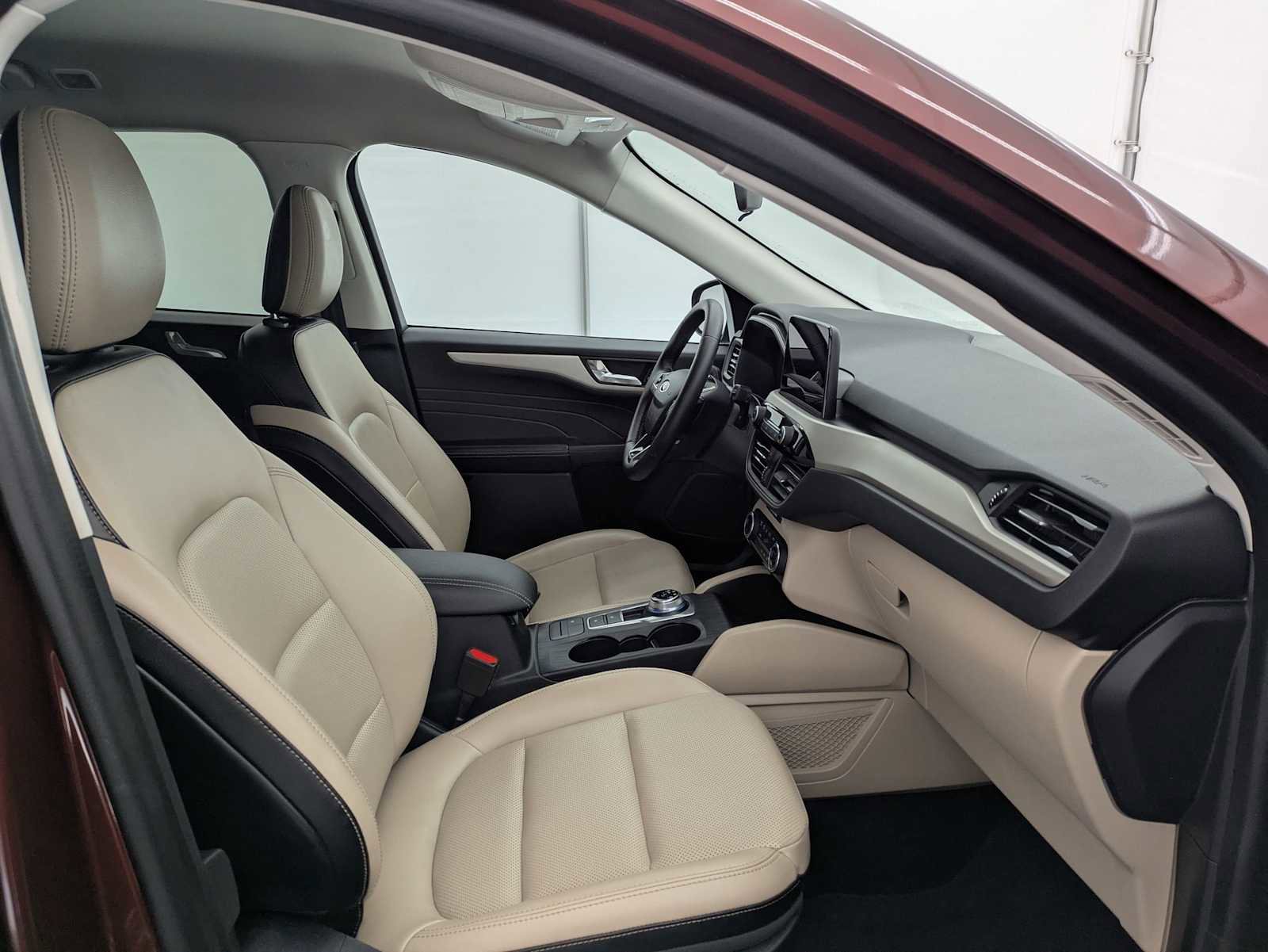 Used 2021 Ford Escape SEL AWD/4WD image 22