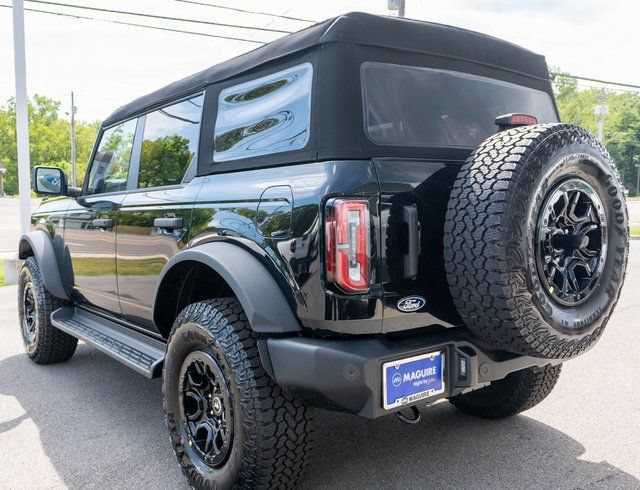 New 2026 Ford Bronco Outer Banks w/ Sasquatch Package AWD/4WD image 7