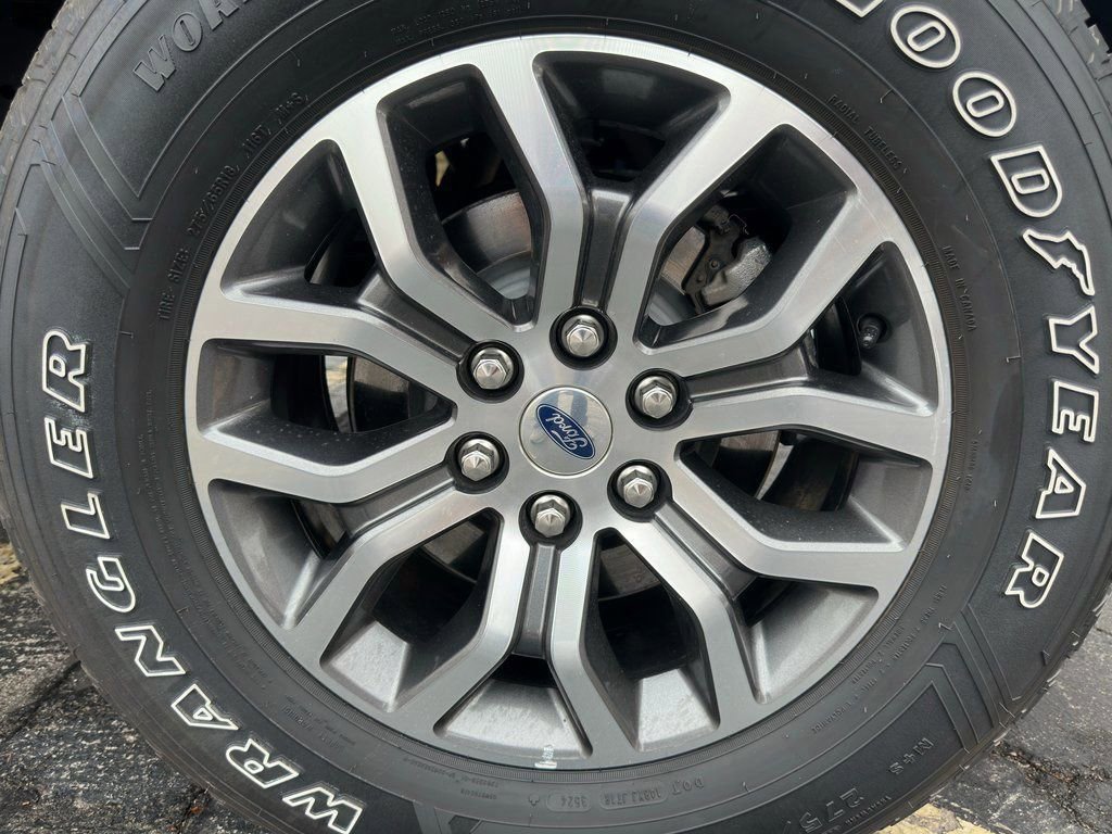 Certified 2021 Ford F150 Lariat image 35