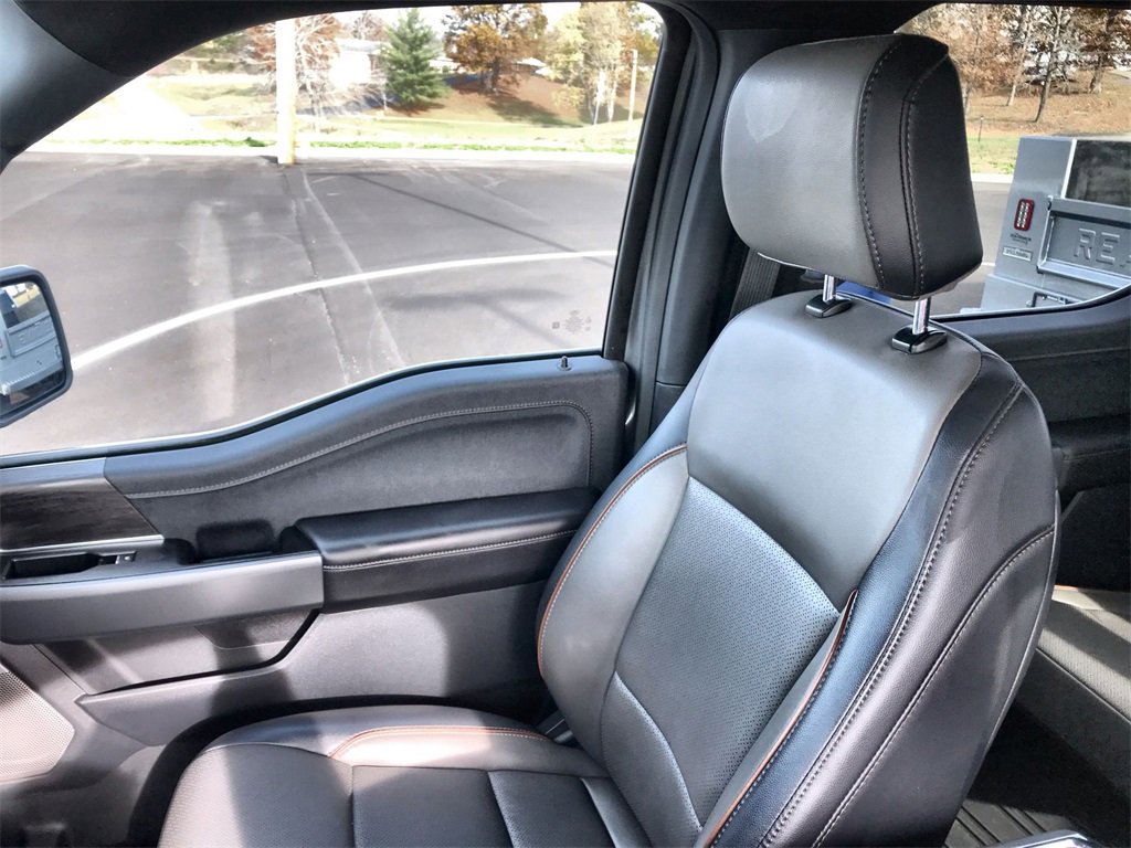 Used 2025 Ford F150 Lariat w/ Equipment Group 501A Mid image 24