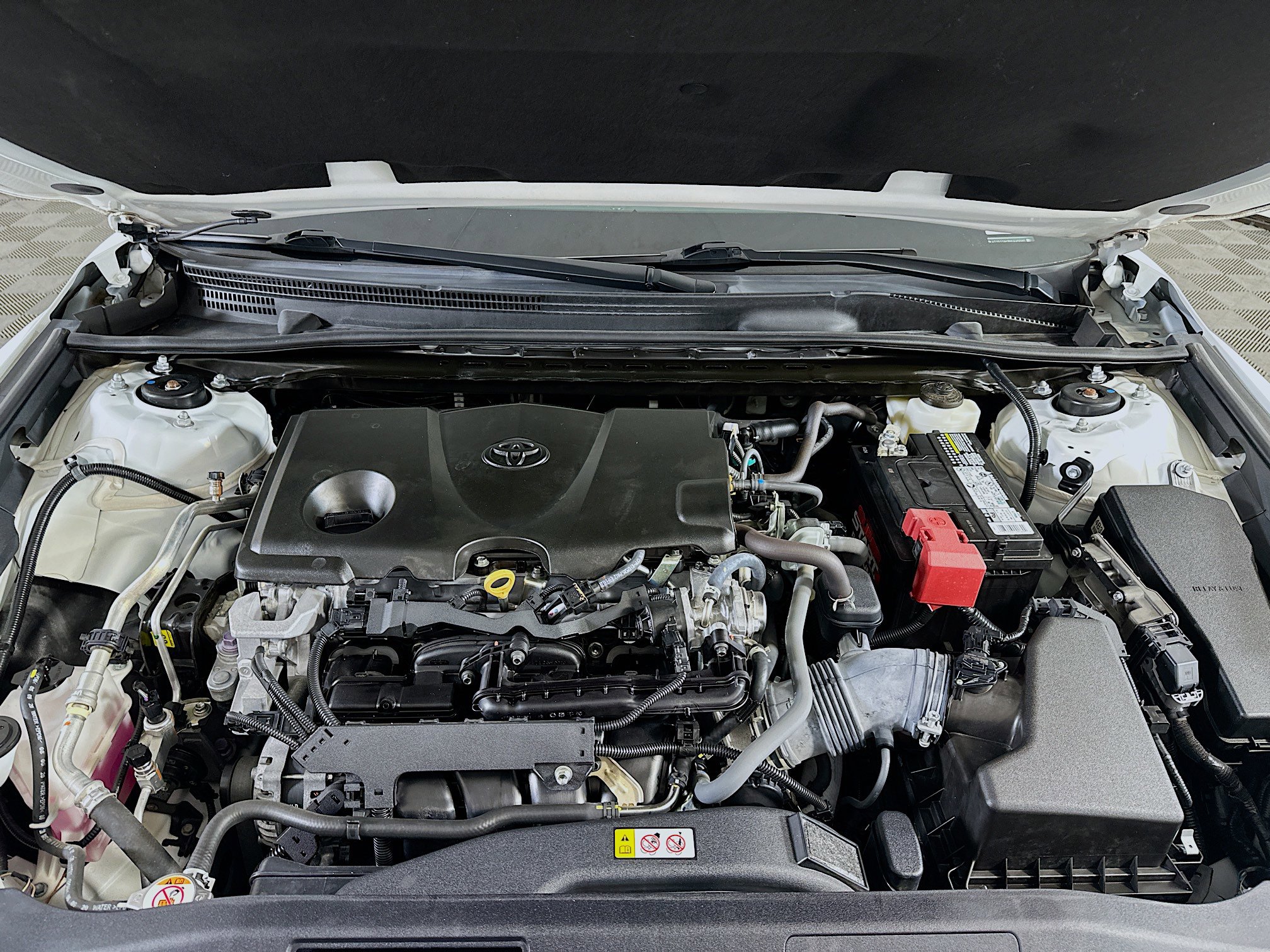 Used 2021 Toyota Camry SE w/ Carpet Mat Package (TMS) image 31