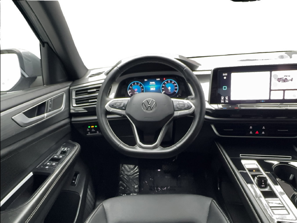 Used 2024 Volkswagen Atlas Cross Sport SE FWD image 37