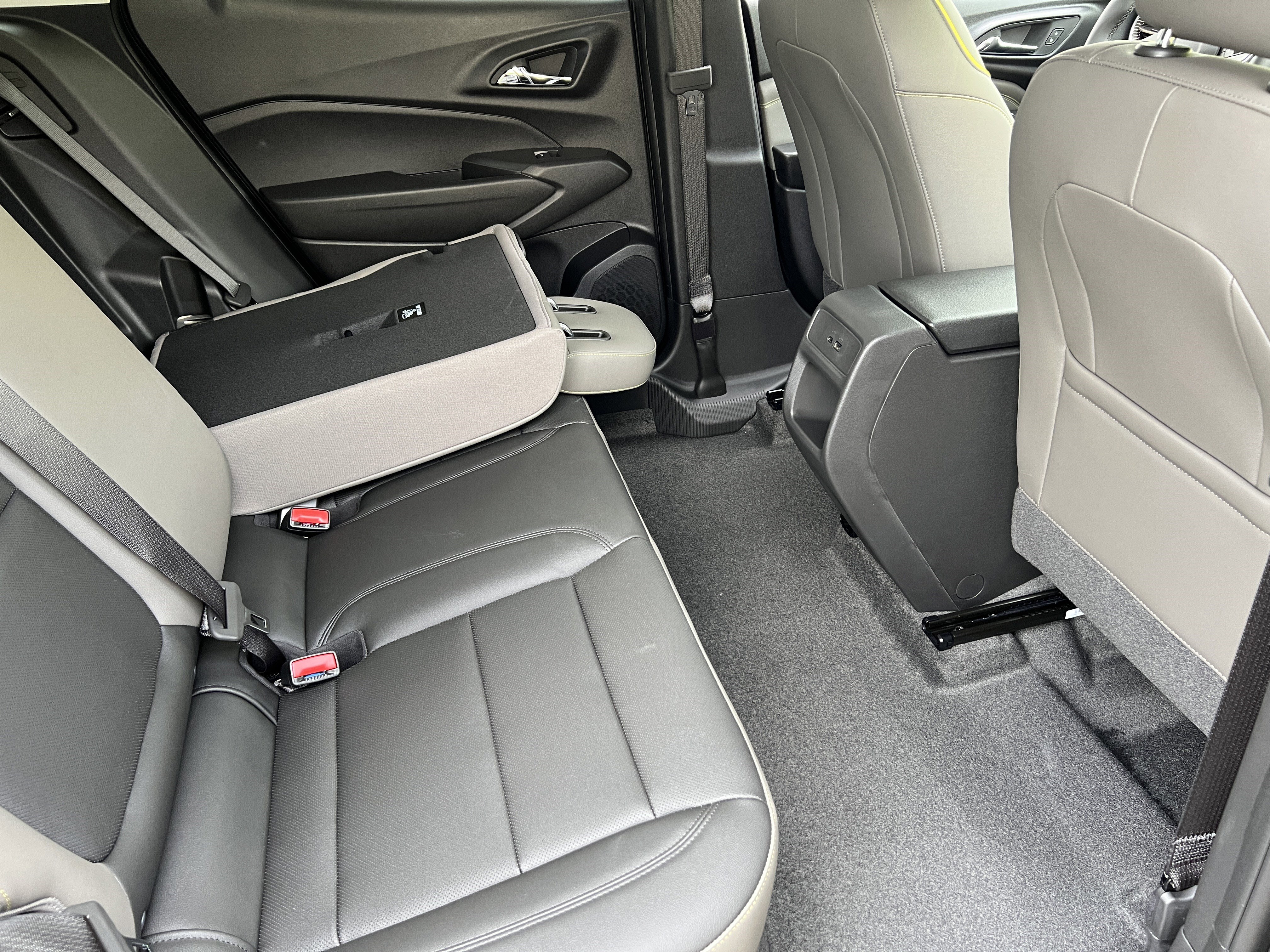 New 2026 Chevrolet Trax ACTIV w/ Driver Confidence Package FWD image 21