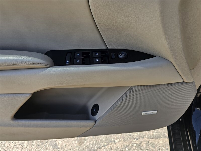 Used 2013 Cadillac XTS Premium FWD image 20