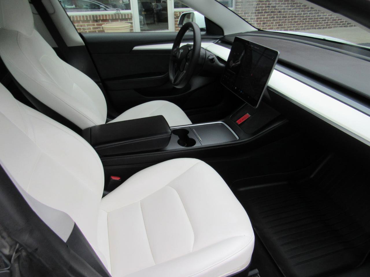 Used 2022 Tesla Model 3 Long Range AWD/4WD image 24