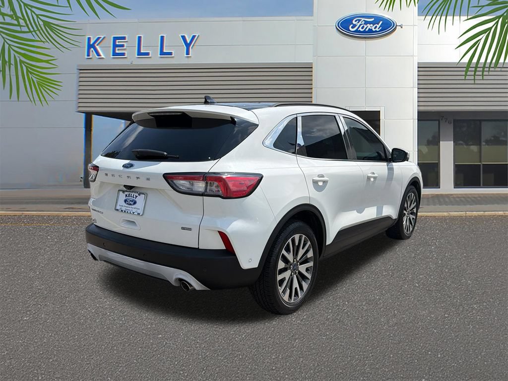 Used 2020 Ford Escape Titanium FWD image 5