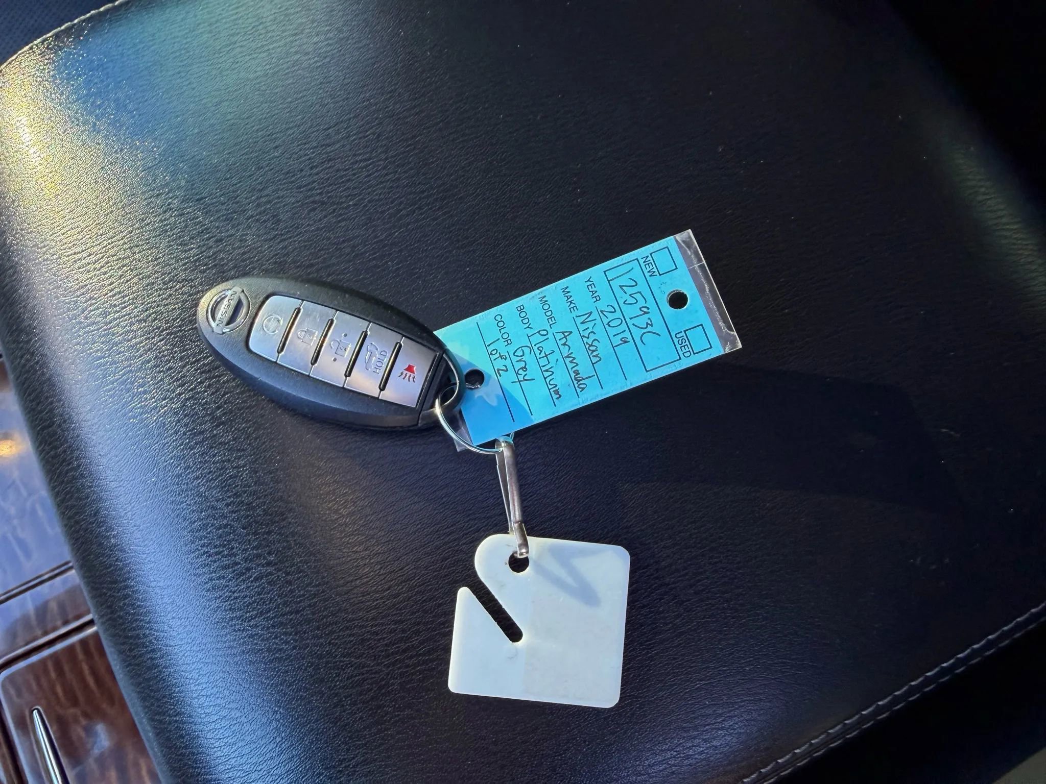 Used 2019 Nissan Armada Platinum w/ Captain's Chairs Package image 2