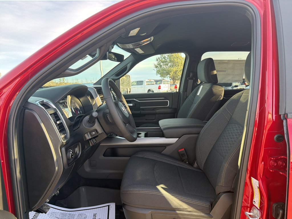 New 2026 RAM 2500 Big Horn AWD/4WD image 8