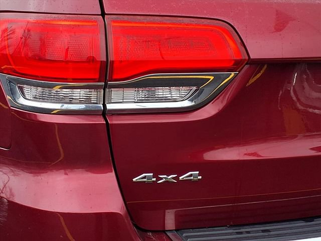 Used 2015 Jeep Grand Cherokee Limited w/ Luxury Group II image 17