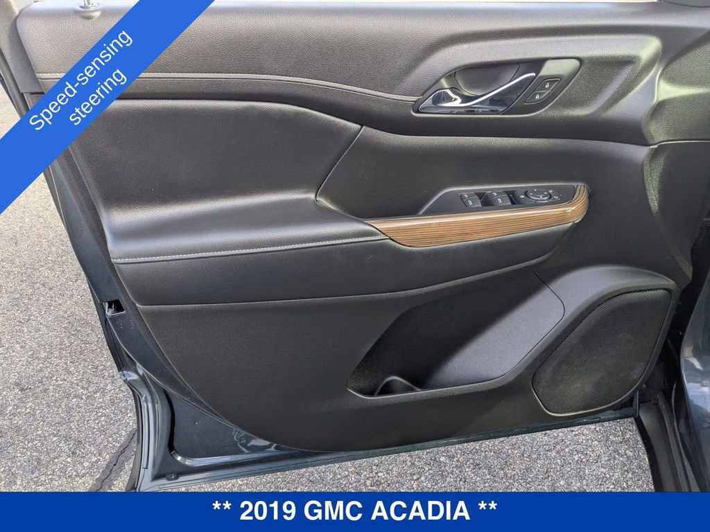 Used 2019 GMC Acadia SLE image 14